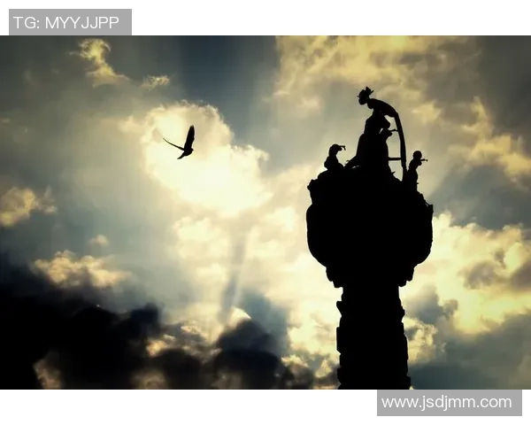 枥木与不死鸟的对决:重生与坚韧的碰撞之旅 枥木与不死鸟的对决:重生与坚韧的碰撞之旅